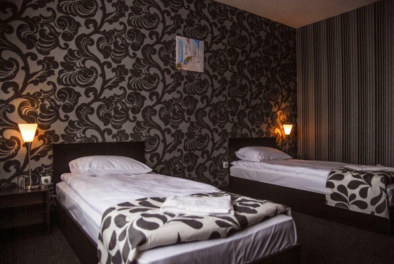 Elite Spetema Hotel Bozhurishte Экстерьер фото